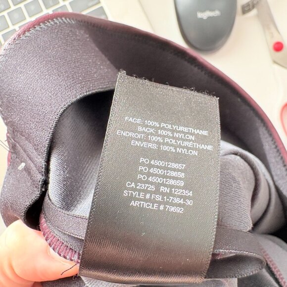 Aritzia Ten by Babaton Glow Skirt Vegan Leather Dark Burgundy Size XS - Picture 7 of 7